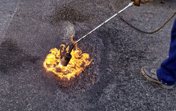 Shefford Woodlands flat roofing repairs